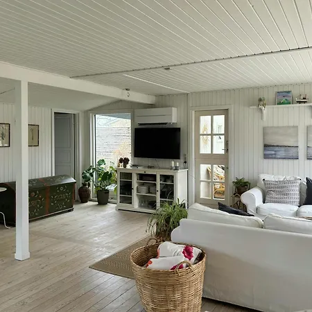 With Annexe By Feriehus *