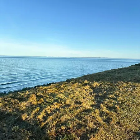 Feriehus With Annexe By *